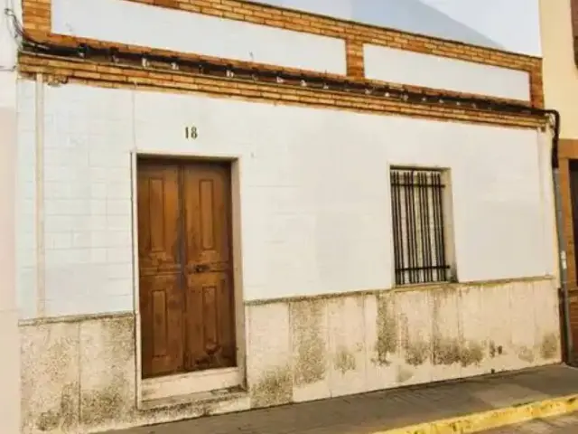 Chalet in Gibraleón