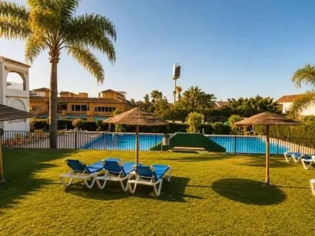 Apartment in El Paraíso-Atalaya-Benamara