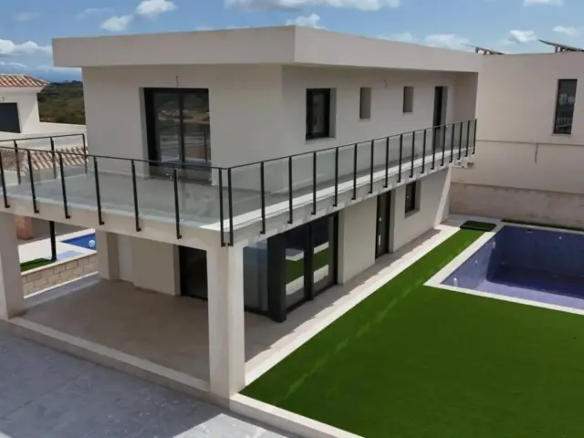 Chalet en Santa Pola