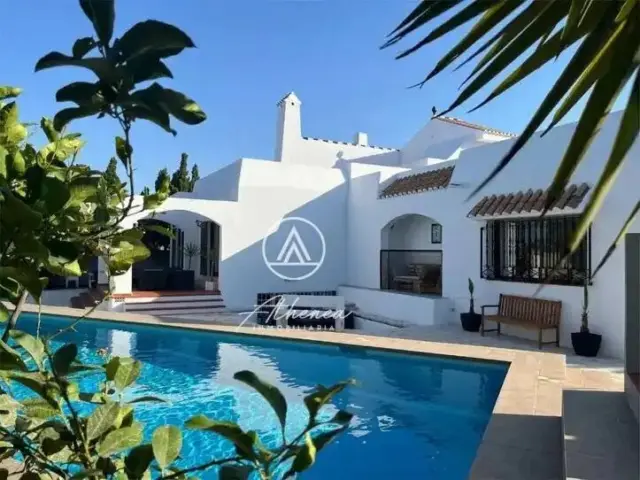 Chalet in Roquetas de Mar
