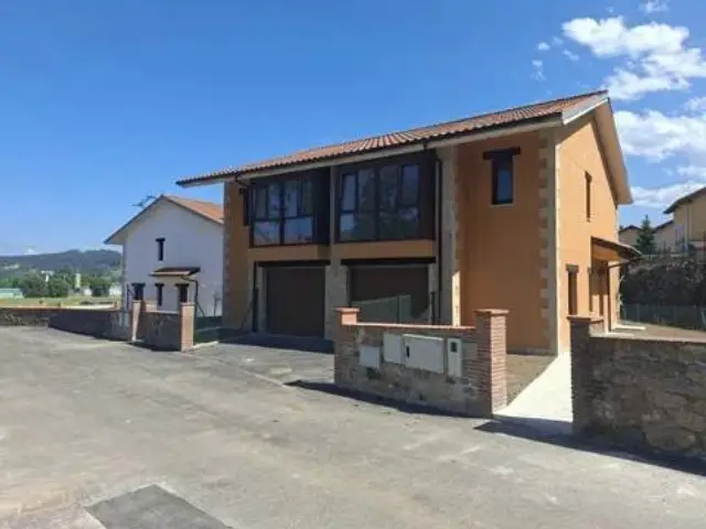 House in Barrio del Cabrojo