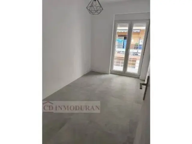 Flat on Calle de Espronceda photo 17