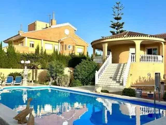 Chalet en Aguas Nuevas-Torreblanca-Sector 25