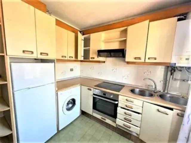 Apartment in Elviña-Barrio Flores-Matogrande-Someso