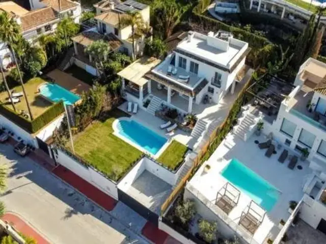 Chalet en Los Naranjos-Las Brisas