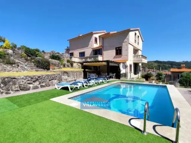 Chalet in Cangas
