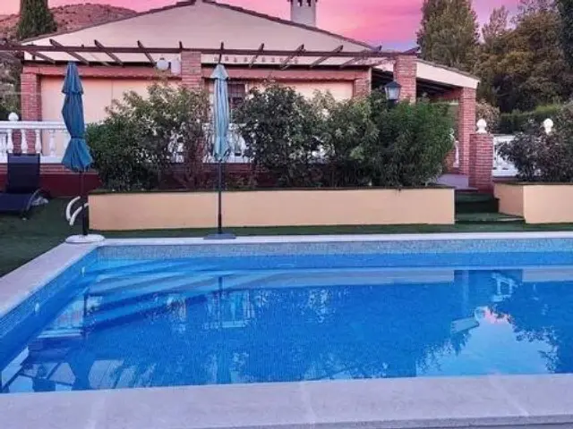 Chalet in Puente Jontoya-Puente de la Sierra