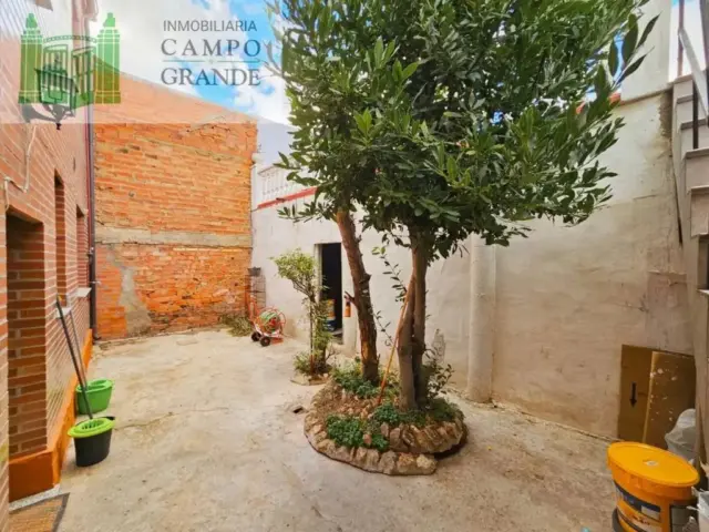 Chalet in Palencia Capital