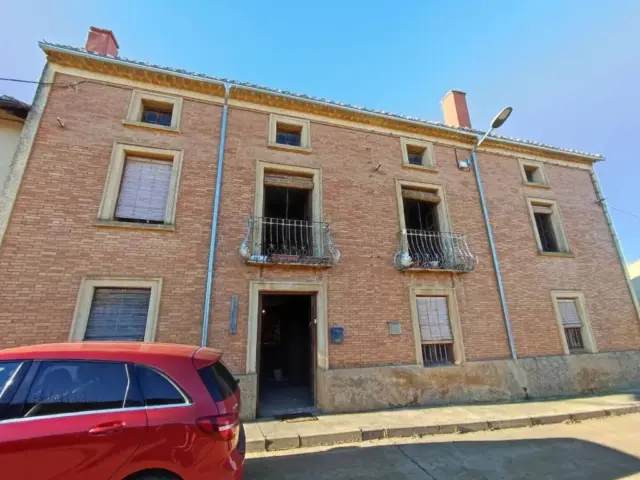 Rustic house in Osorno La Mayor