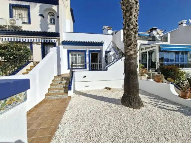 Chalet in Orihuela