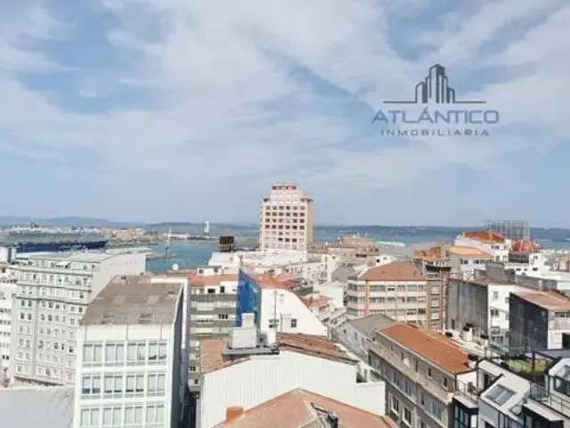 Top-floor apartment in Os Mallos-A Falperra