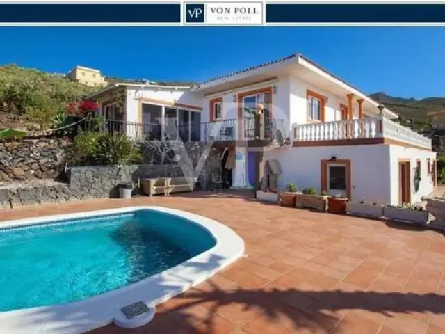 Chalet in Villa de Adeje