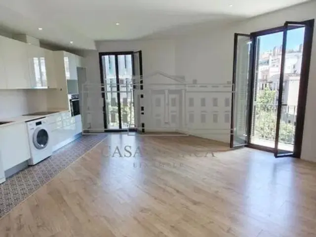 Apartment in La Sagrada Família photo 3