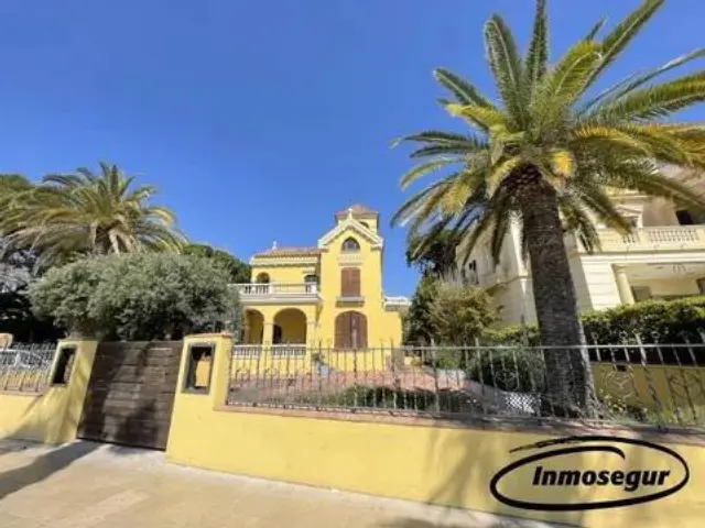 Chalet on Paseo de Jaume I, 3 photo 9