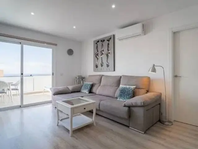 Apartment on Baleares Street