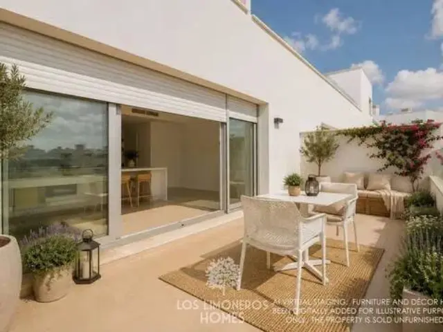 Apartment on Riviera Beach Street, 9 photo 8