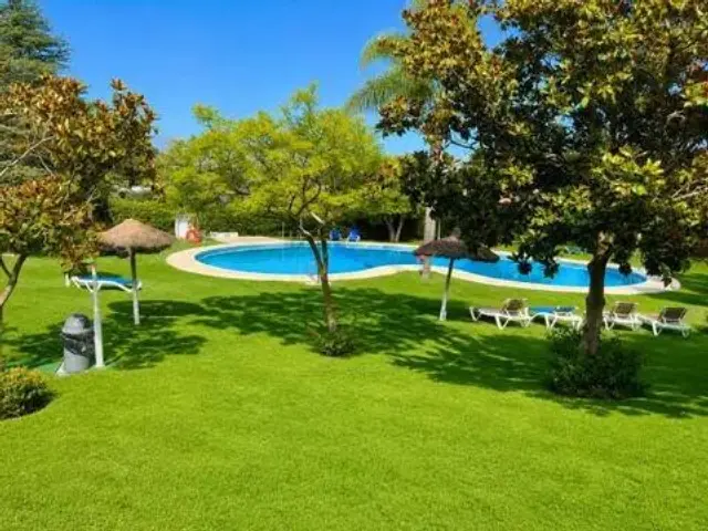 Townhouse in El Paraíso-Atalaya-Benamara