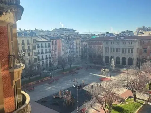 Apartment in Casco Antiguo - Alde Zaharra