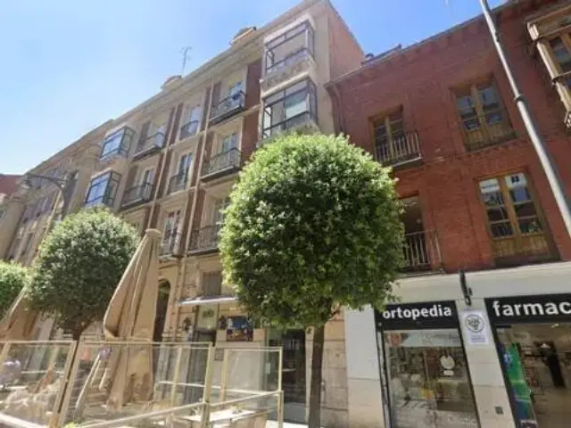 Flat on Calle de María de Molina