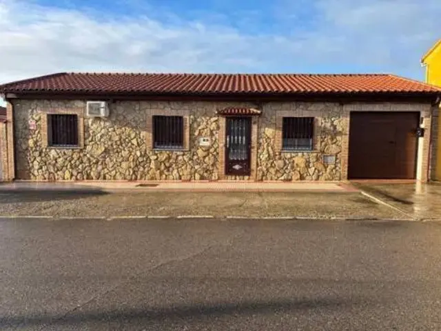 Chalet en Plasencia