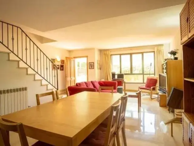Townhouse in Amanecer photo 3