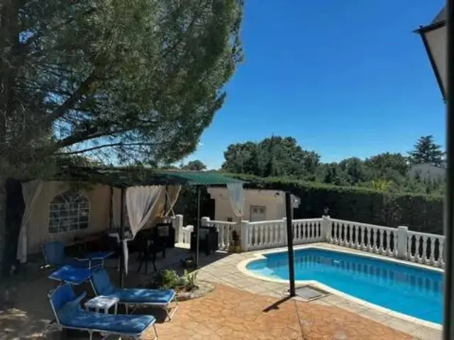 Chalet in Urbanización Cerro Alarcón I