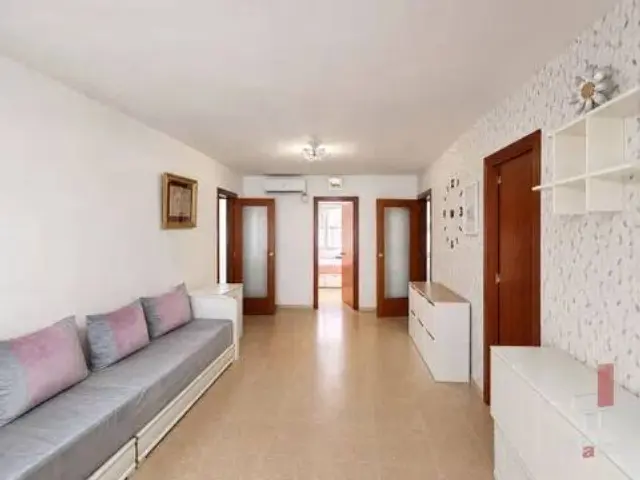 Piso en La Trinitat Vella