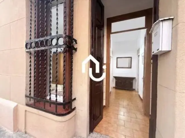 Casa adosada en Carrer de Sòcrates
