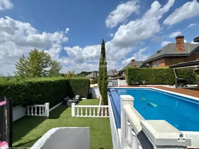 Chalet in Los Peñascales