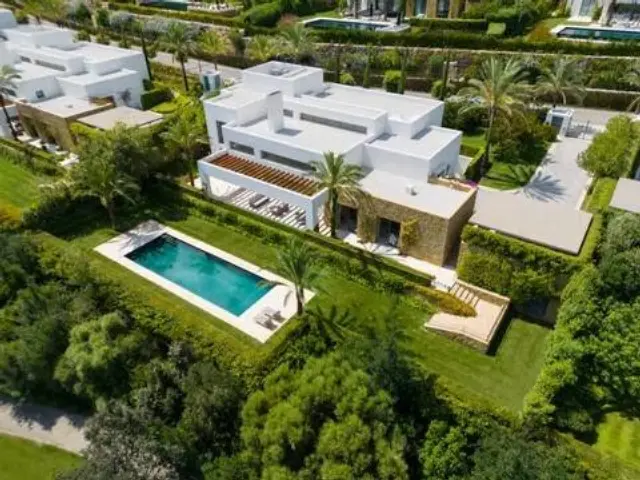 Chalet in Finca Cortesín