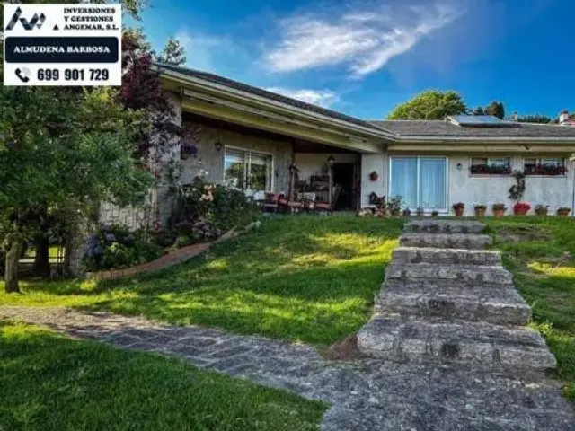 Chalet en A Guarda