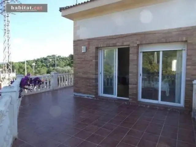 Chalet in Canyelles photo 3