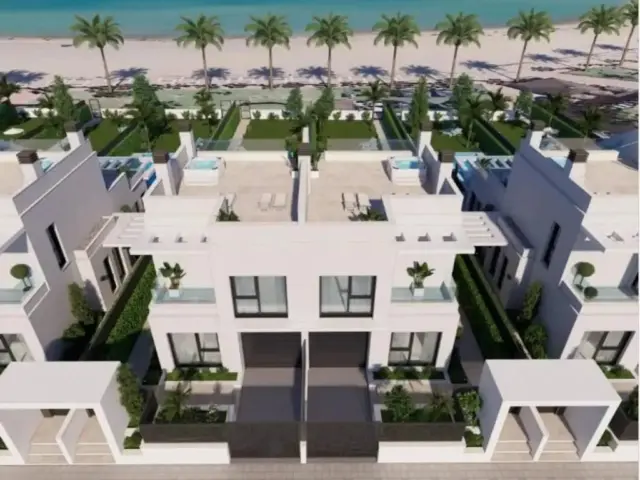 Chalet in Los Alcázares