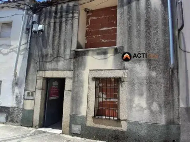 Chalet in Trujillo