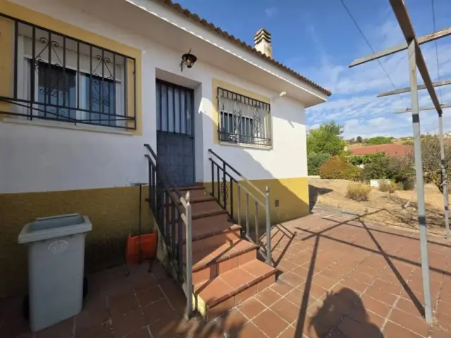 Chalet en Illana