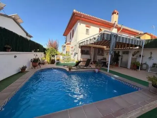 Casa en Alfacar