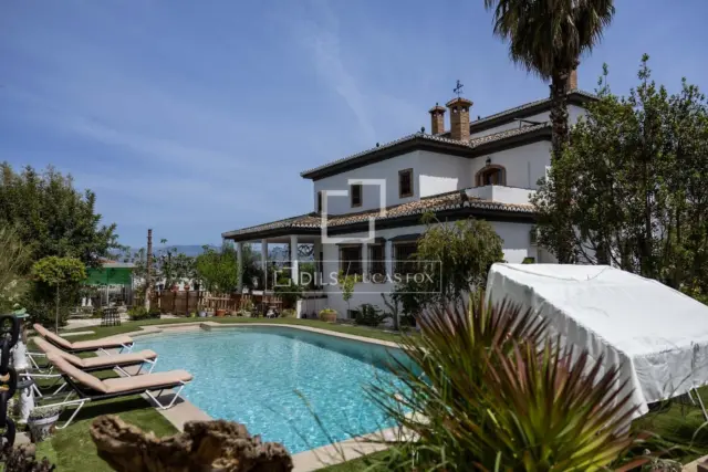 Villa in Ogíjares