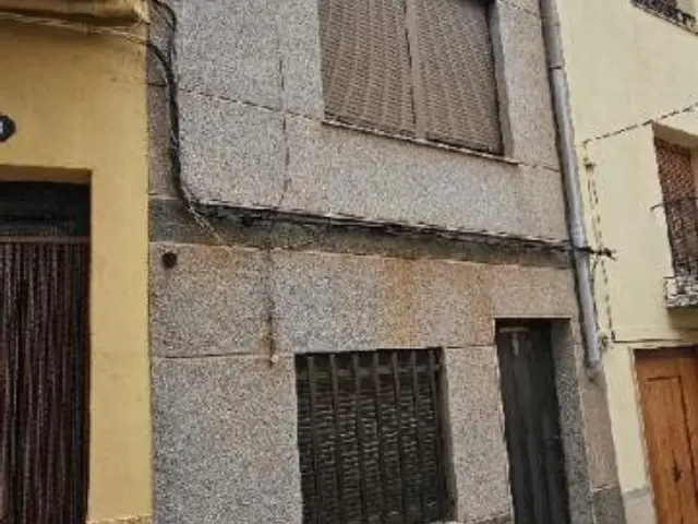 House in Sin Details