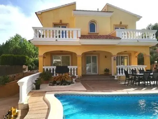 Chalet en Palmanova-Son Caliu