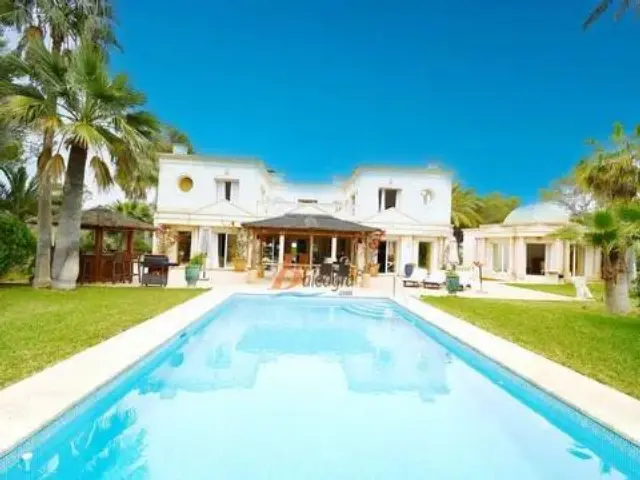 Chalet in Santanyí photo 2