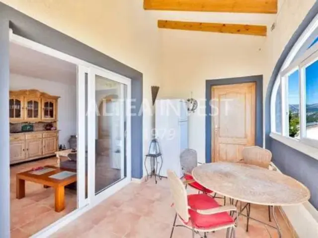 Chalet en Carrer de Tossal photo 11