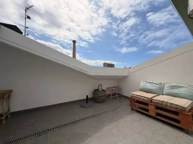 Apartment on Carrer Enric Vincke, 17 photo 5