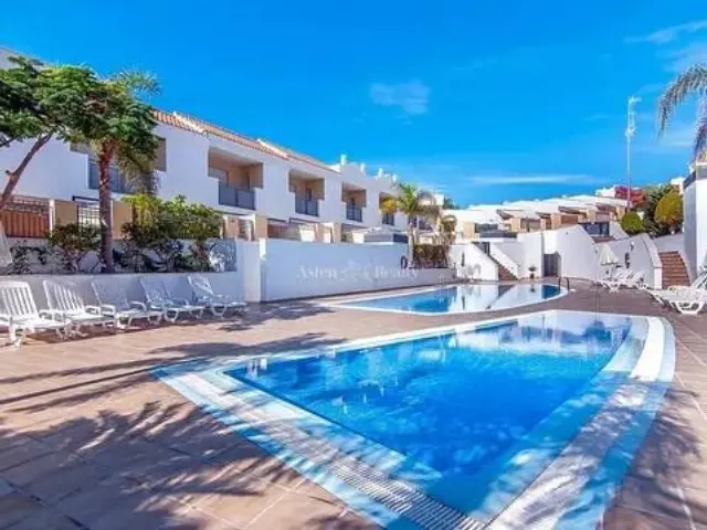 Terraced house in Costa Adeje