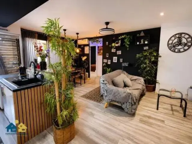 Apartment in Orcasitas photo 2