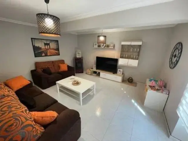 Chalet on Calle Vilarino No Number