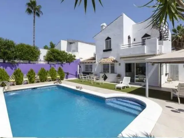 Chalet in Estepona