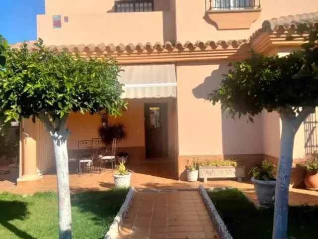 Chalet en Chiclana de la Frontera