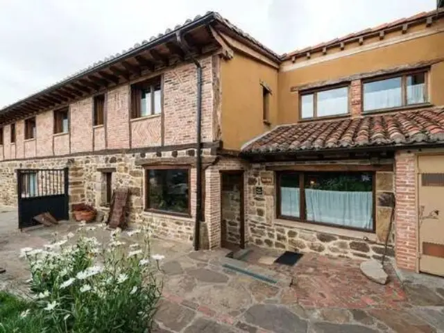 Rustic house in San Cebrián de Mudá photo 3
