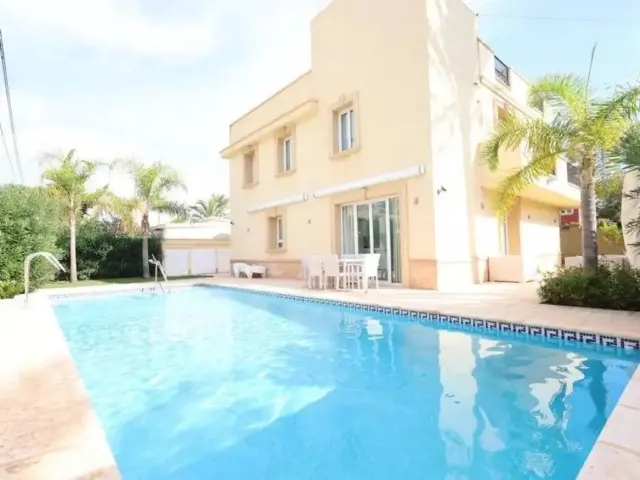 Chalet en Orihuela