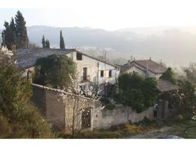 Rustic House in Centre